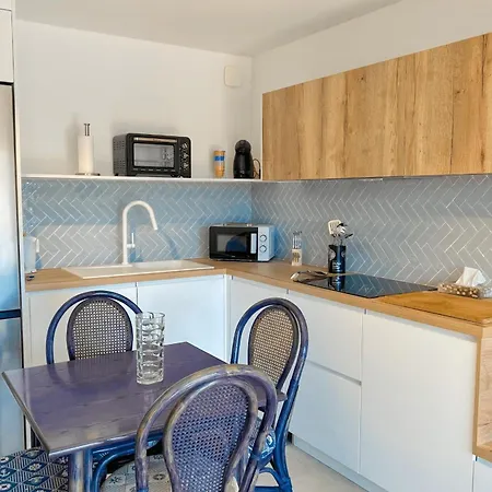 Appartement Renovated 2 - Ac And Terrace